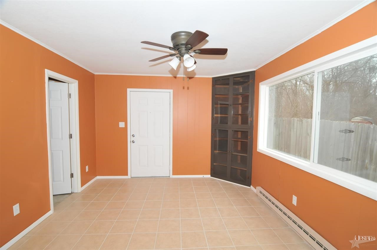 1026 Sussex Dr, New Haven, IN 46774 photo 6