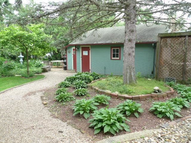 202 Filbert St S, New Carlisle, IN 46552 photo 6