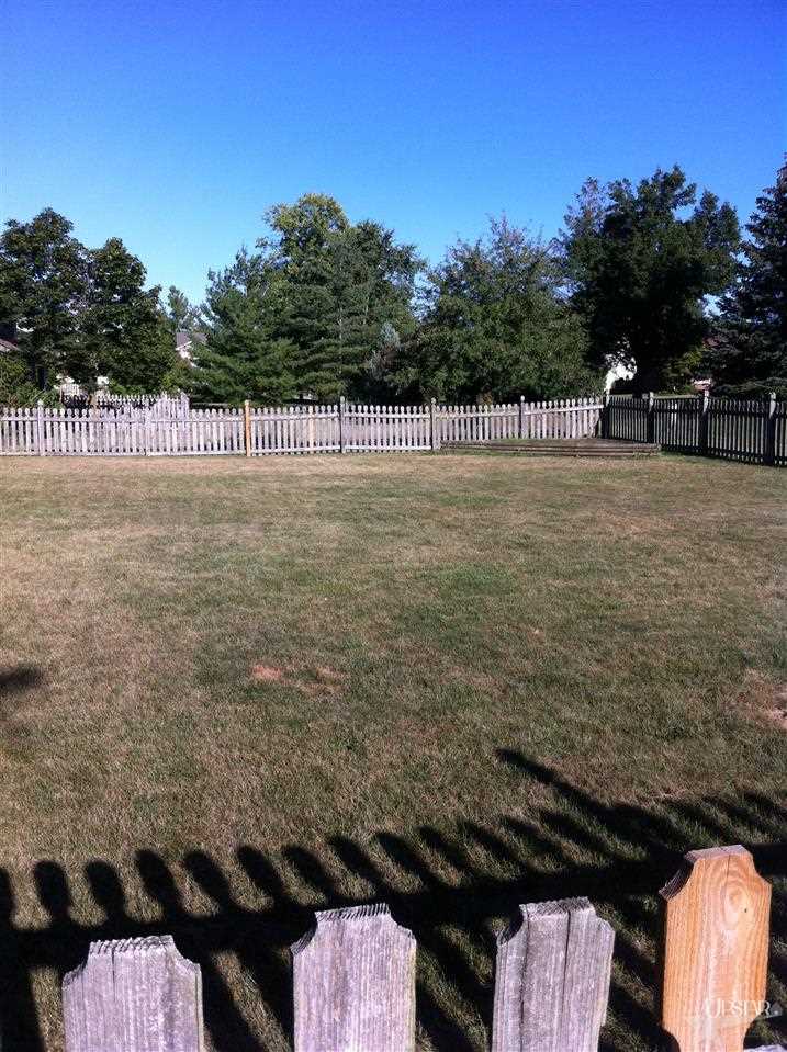 9303 La Bell Pl, Fort Wayne, IN 46804 photo 9