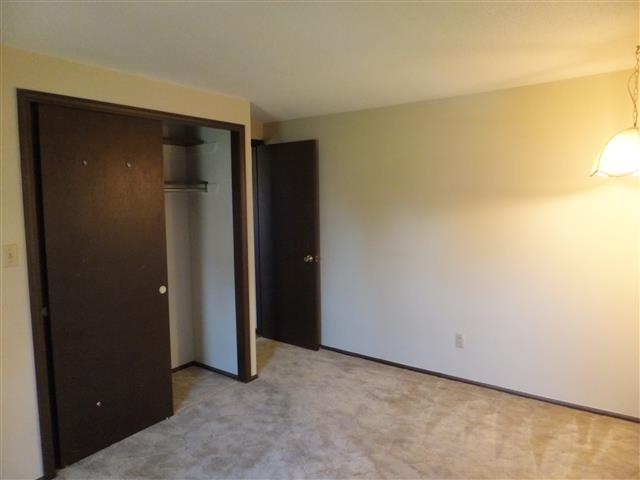 2223 Brookview Dr, Warsaw, IN 46580 photo 16