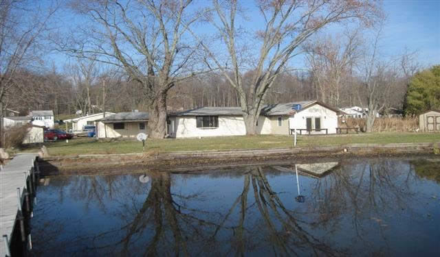 2732 E Island Ct, Columbia City, IN 46725 photo 3