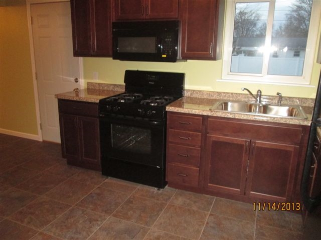 1312 Bluebird Dr, Warsaw, IN 46580 photo 5