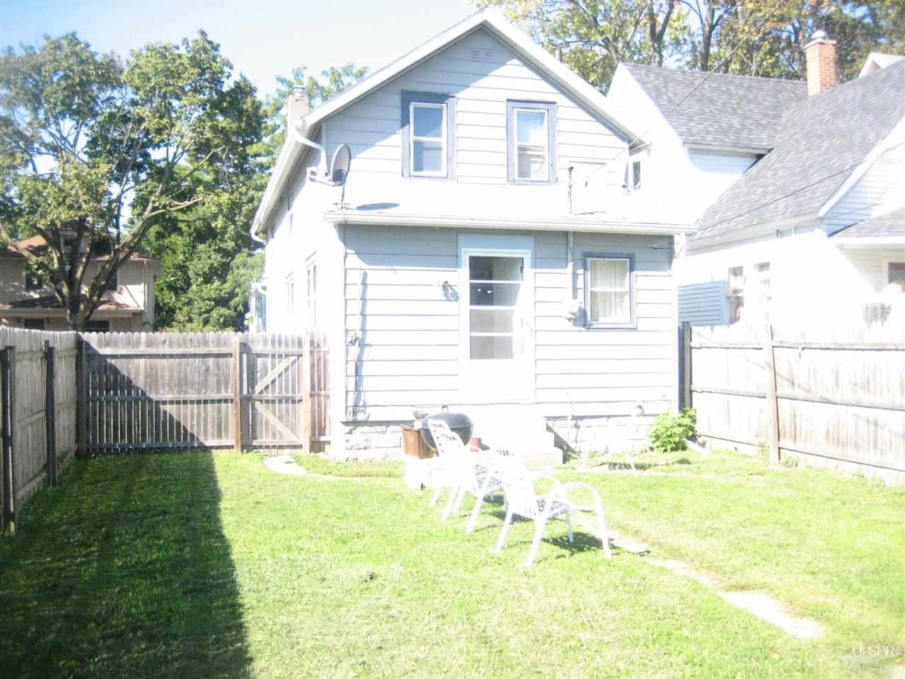 1220 Oakland St, Fort Wayne, IN 46808 photo 2