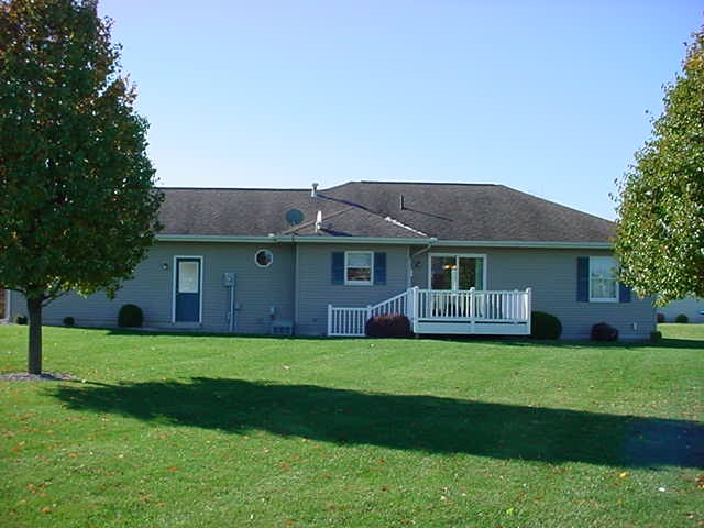 1701 Longwood Ct, Goshen, IN 46526 photo 3