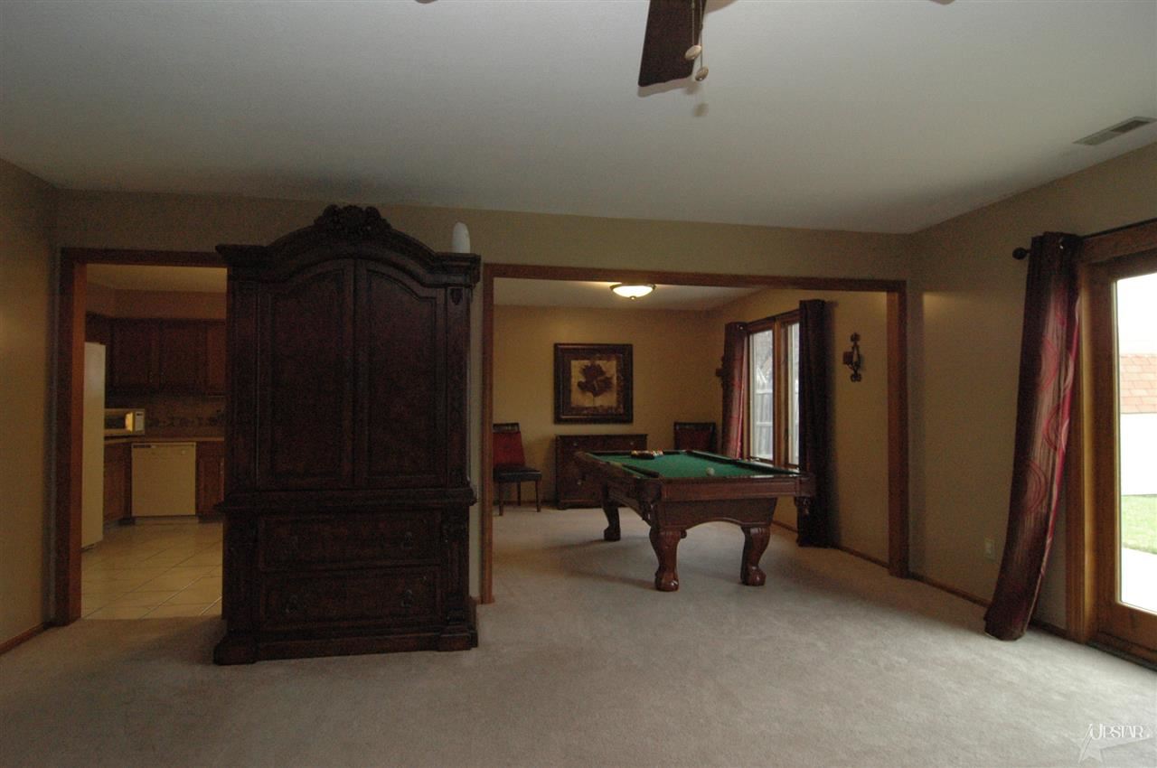 2623 Alwood Dr, Fort Wayne, IN 46816 photo 5