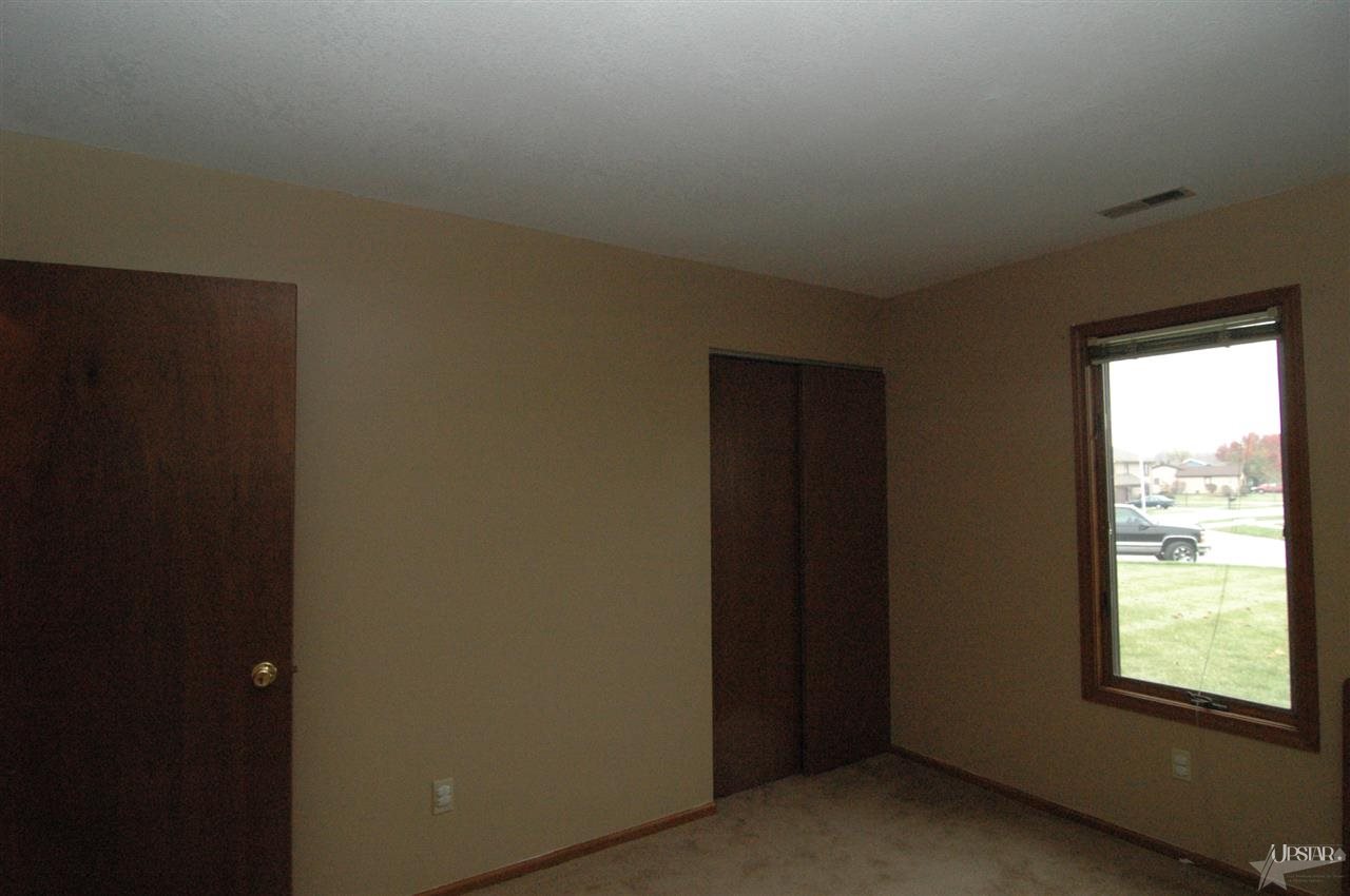 2623 Alwood Dr, Fort Wayne, IN 46816 photo 22