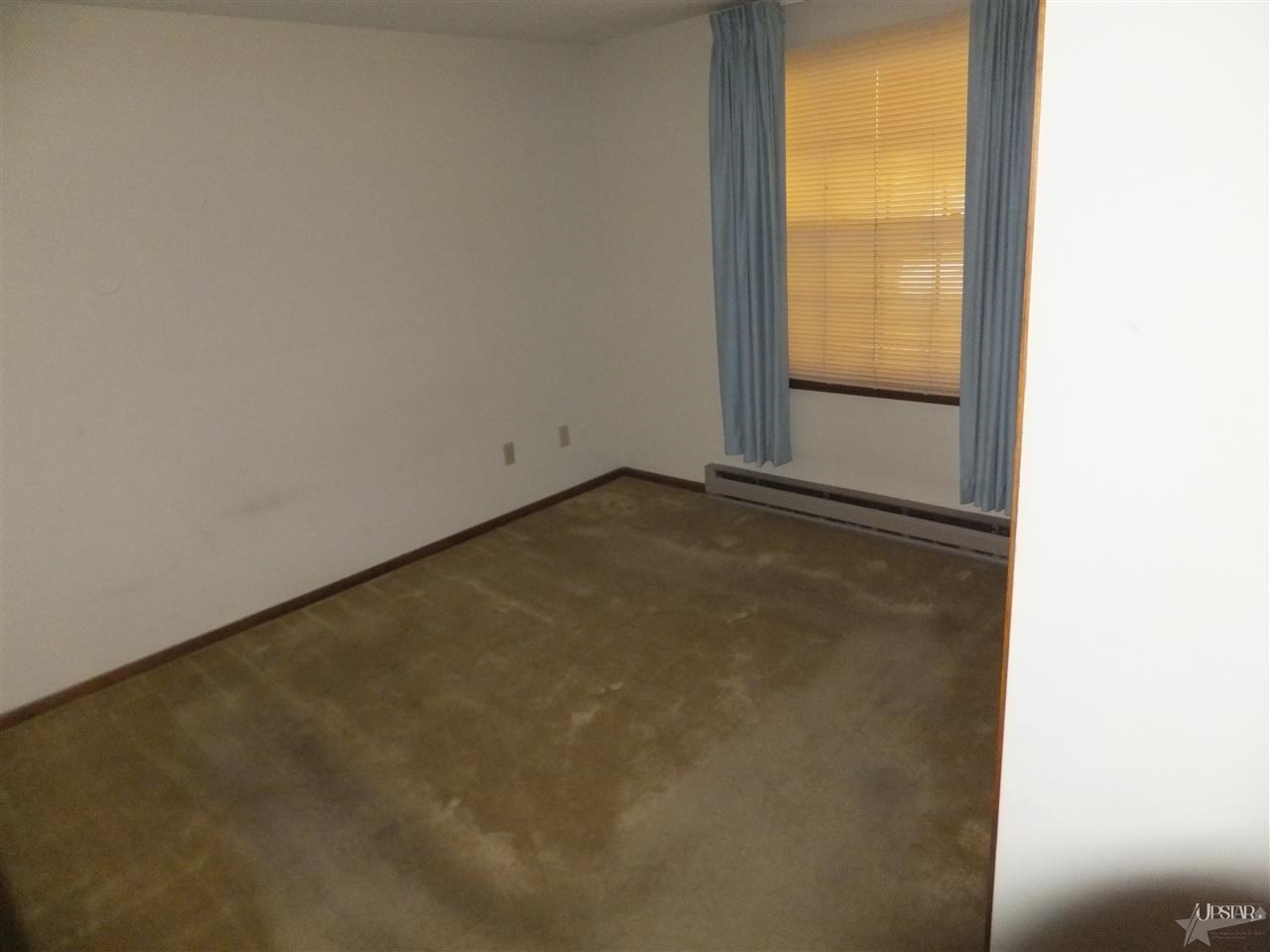1815 Donegal Dr, Fort Wayne, IN 46815 photo 7