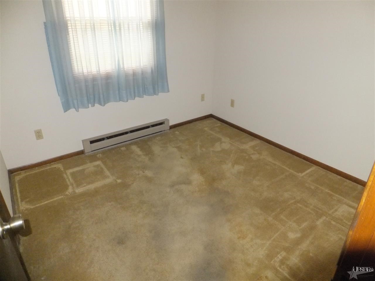 1815 Donegal Dr, Fort Wayne, IN 46815 photo 8