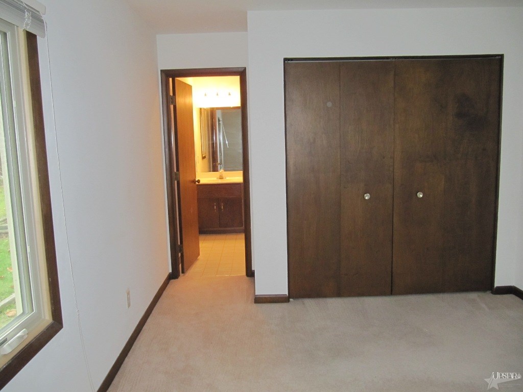 4704 Queensbury Dr, Fort Wayne, IN 46835 photo 12