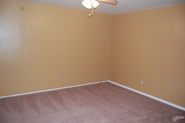 2625 E State Blvd, Fort Wayne, IN 46808 photo 3