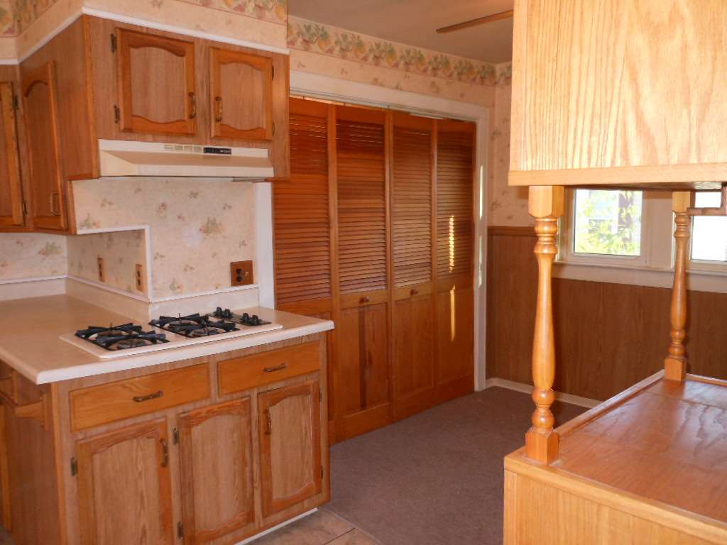 1322 Baldwin St, Elkhart, IN 46514 photo 4