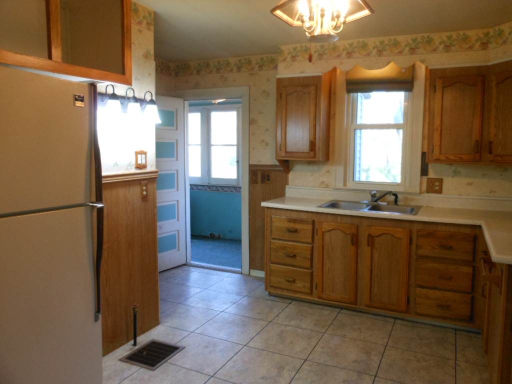 1322 Baldwin St, Elkhart, IN 46514 photo 5