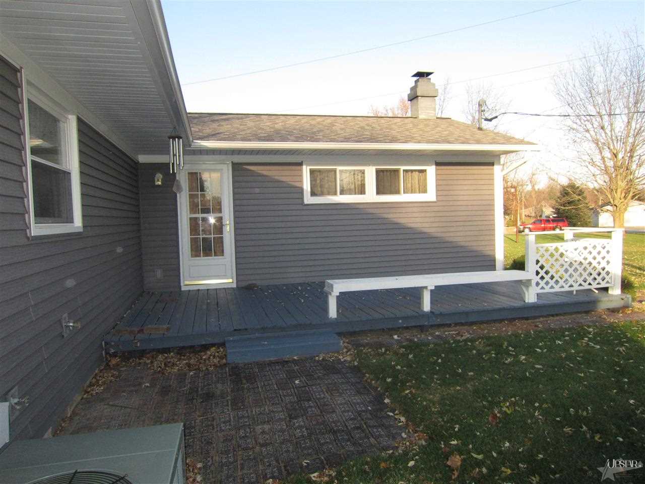 227 Hillcrest Dr, Warren, IN 46792 photo 7
