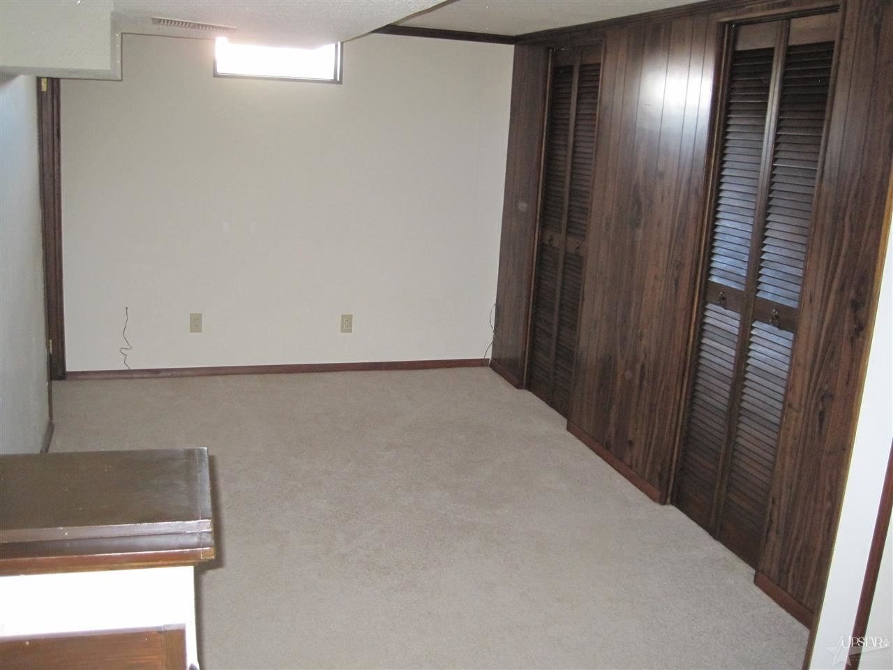 2102 Dellwood Dr, Fort Wayne, IN 46803 photo 12