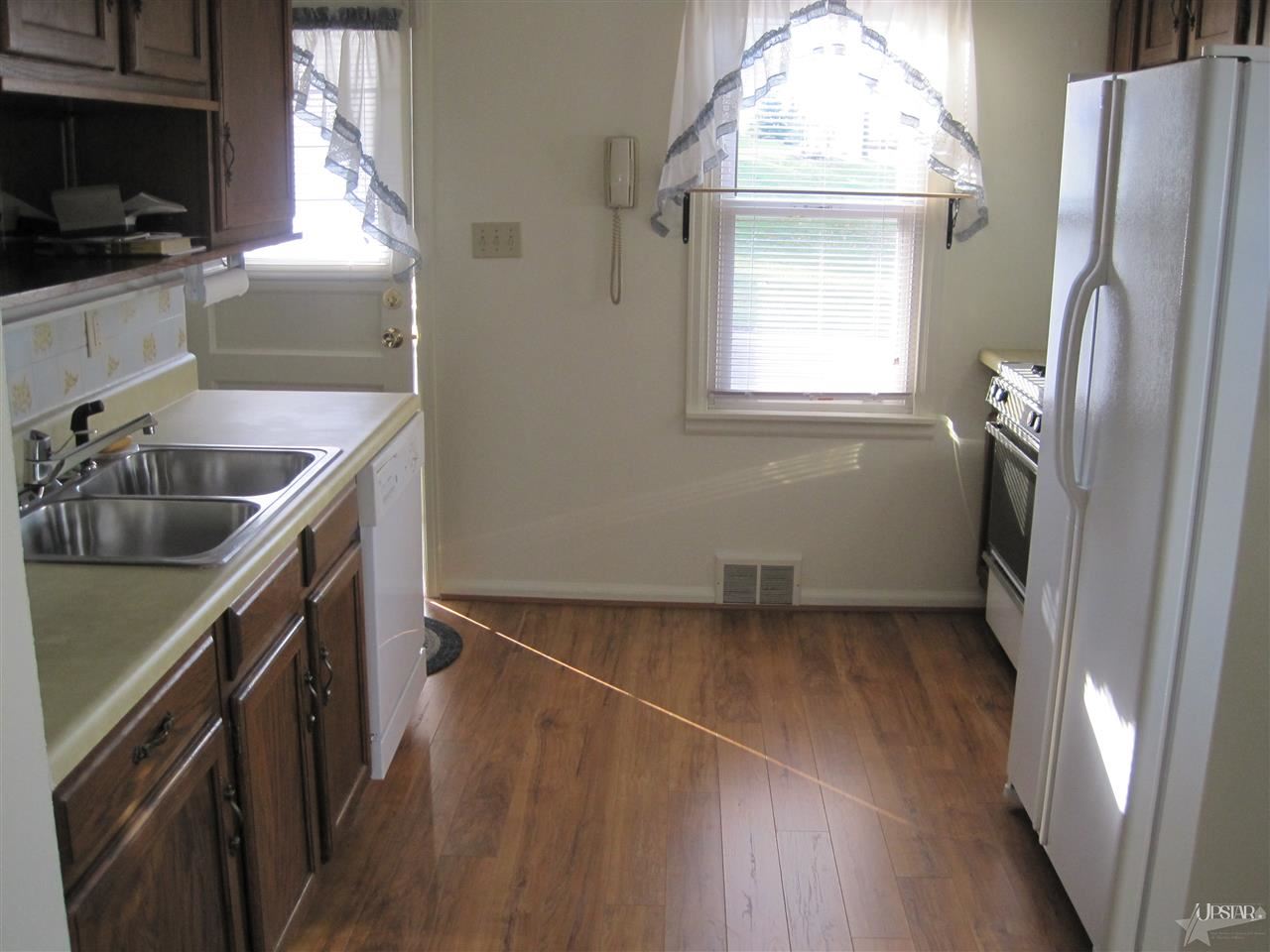 2102 Dellwood Dr, Fort Wayne, IN 46803 photo 5