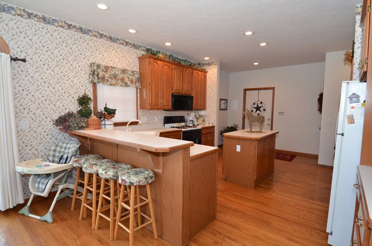 10741 Martindale Rd, Wakarusa, IN 46573 photo 12