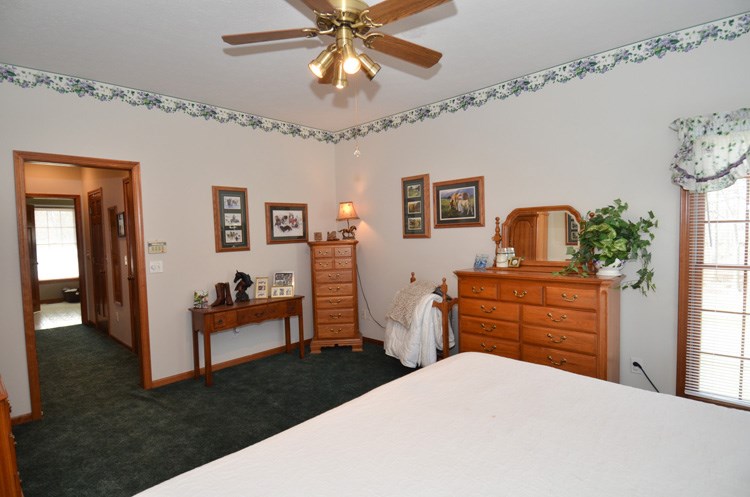 10741 Martindale Rd, Wakarusa, IN 46573 photo 14