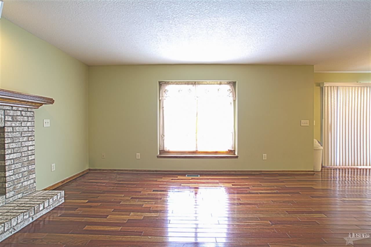 1704 Shakespeare Blvd, Fort Wayne, IN 46818 photo 10