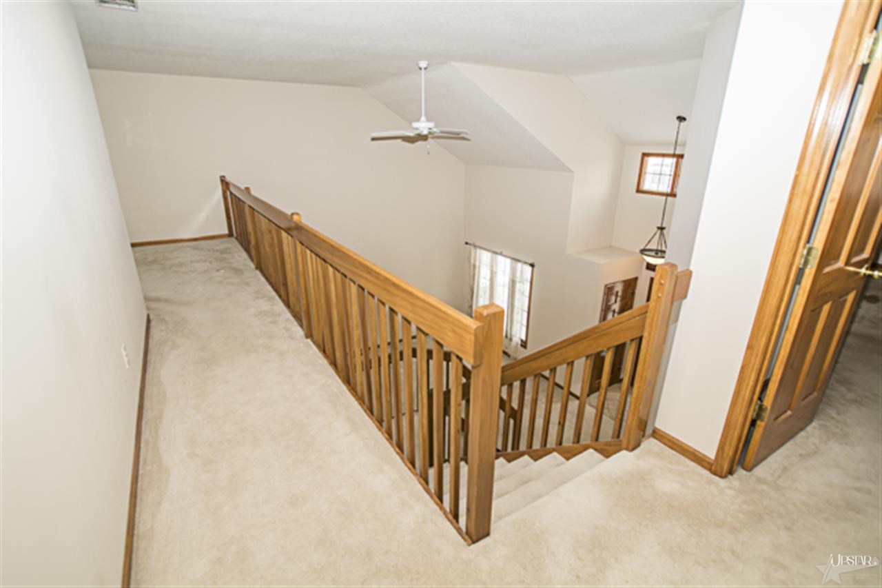 1704 Shakespeare Blvd, Fort Wayne, IN 46818 photo 29