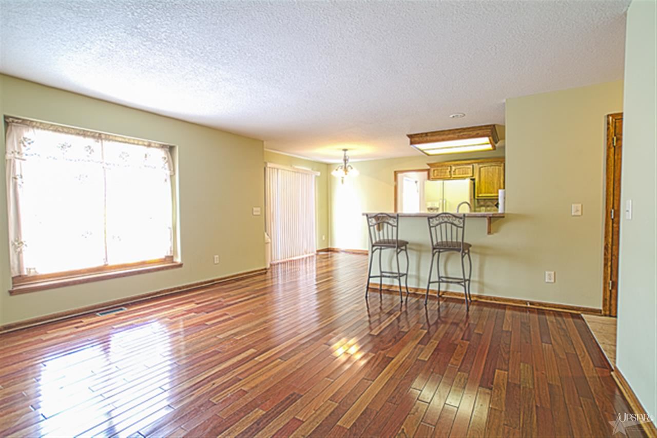 1704 Shakespeare Blvd, Fort Wayne, IN 46818 photo 25