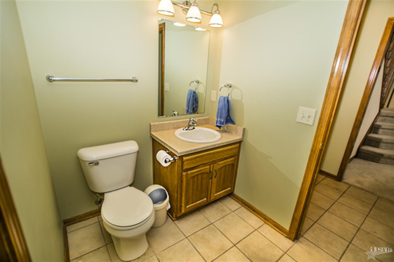 1704 Shakespeare Blvd, Fort Wayne, IN 46818 photo 17