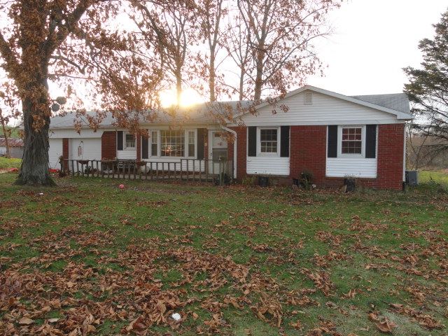 7815 Switchboard Rd, Spencer, IN 47460 photo 2