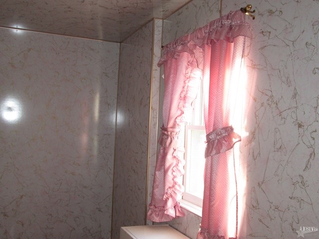 313 E High, Garrett, IN 46738 photo 11