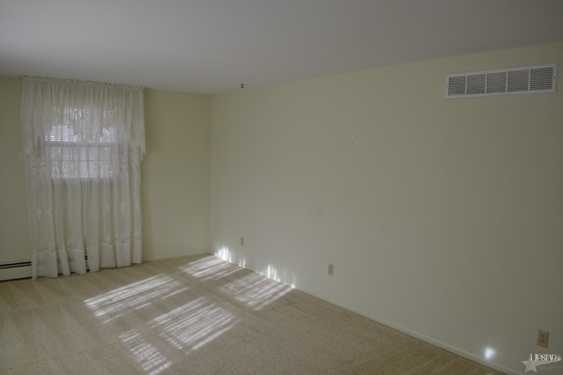 5225 Lawford Ln, Fort Wayne, IN 46815 photo 8