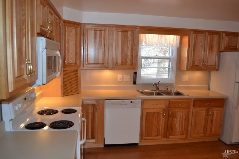 5225 Lawford Ln, Fort Wayne, IN 46815 photo 9