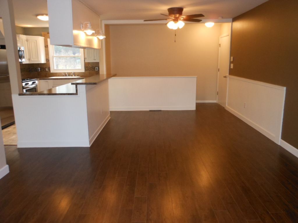 23042 Marydale Dr, Elkhart, IN 46517 photo 3
