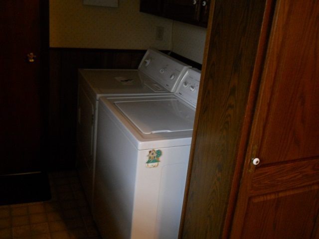 614 W Center St, Warsaw, IN 46580 photo 5