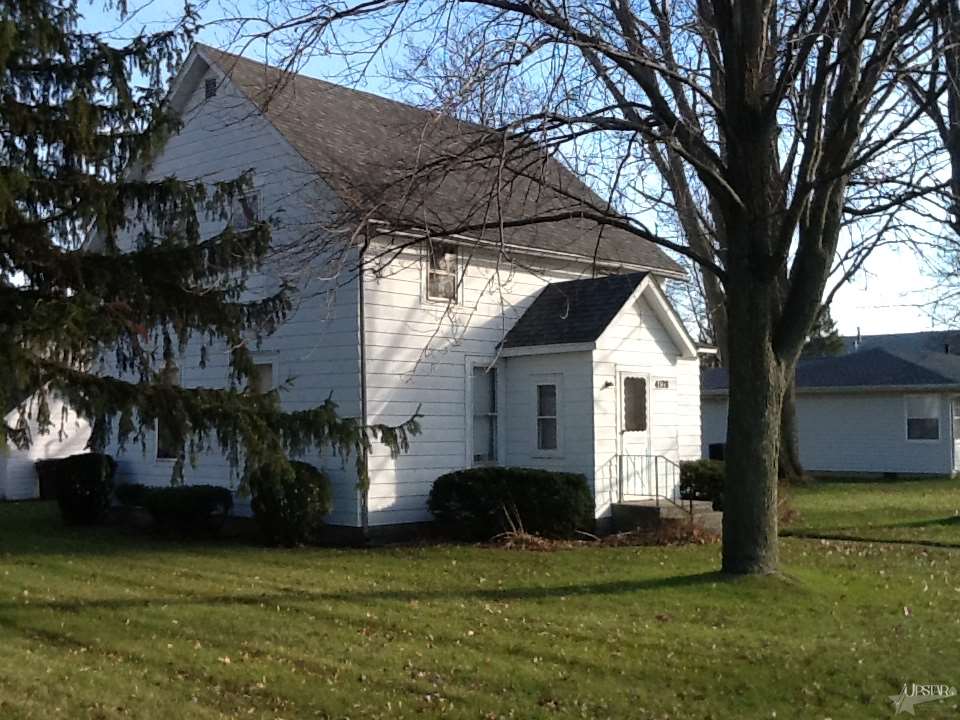 4128 Becker Rd, Woodburn, IN 46797 photo 1