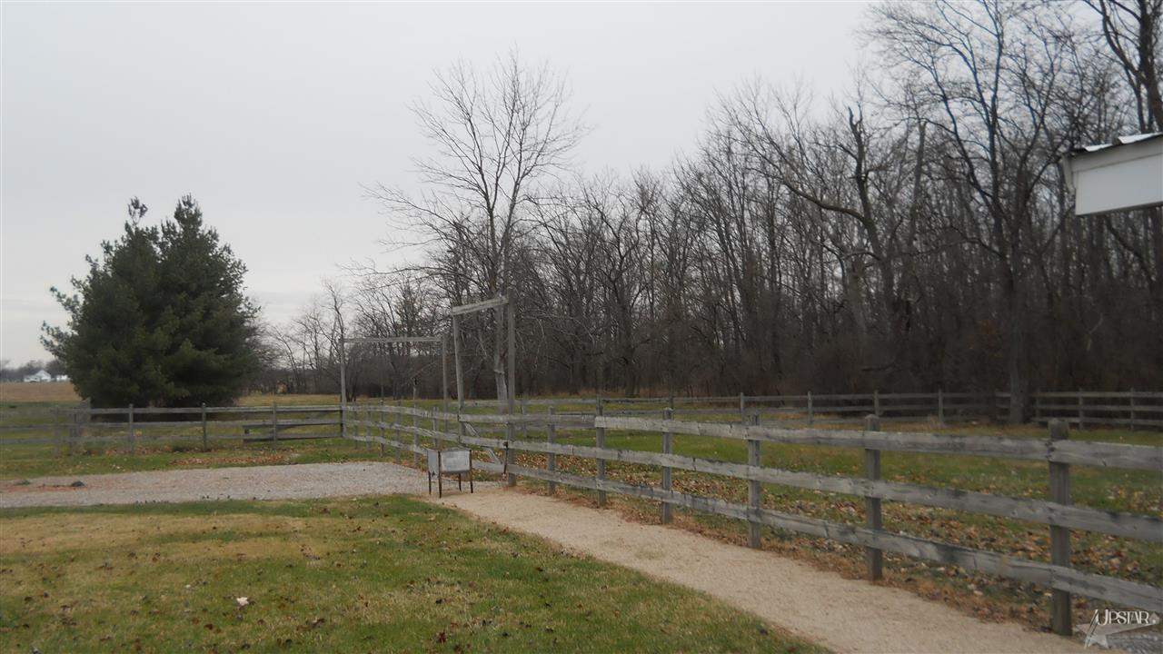 7065 N Piqua Rd, Decatur, IN 46733 photo 15