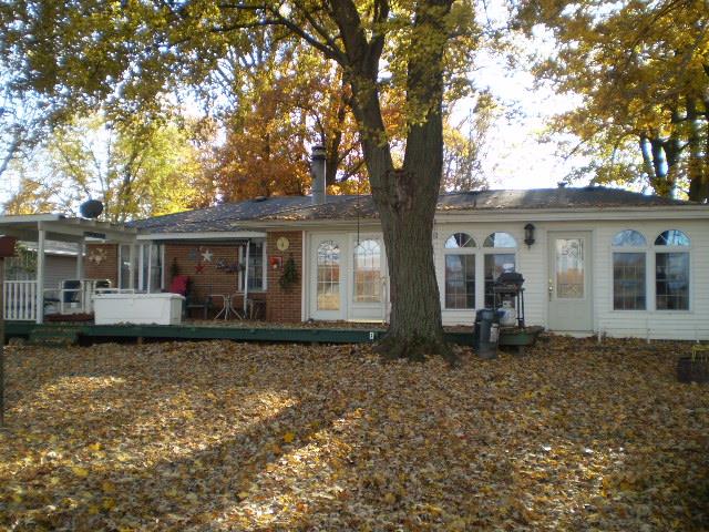 5928 E Searfoss Dr, Syracuse, IN 46567 photo 1