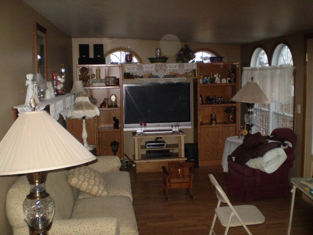 5928 E Searfoss Dr, Syracuse, IN 46567 photo 4