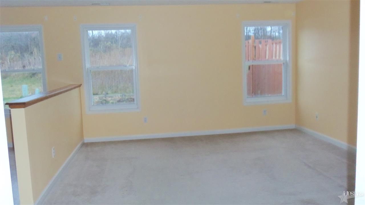 8039 Rocky Glen Pl, Fort Wayne, IN 46825 photo 3
