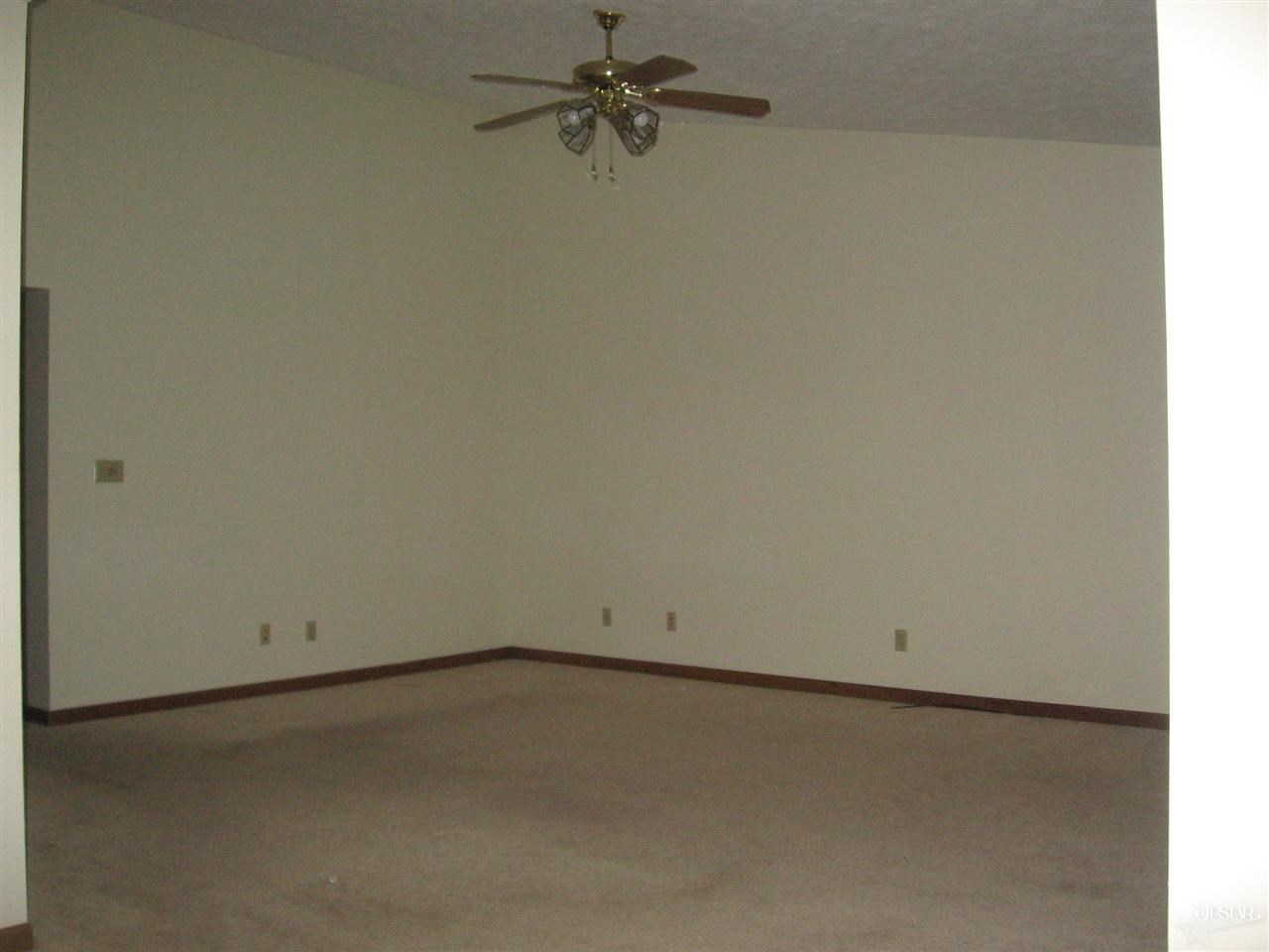 730 S Columbia Pkwy, Columbia City, IN 46725 photo 12