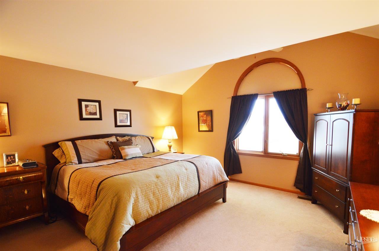 3054 Navajo Xing, New Haven, IN 46774 photo 13