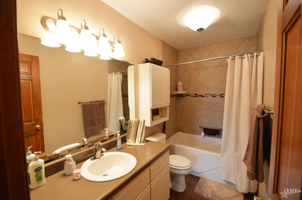 3054 Navajo Xing, New Haven, IN 46774 photo 15