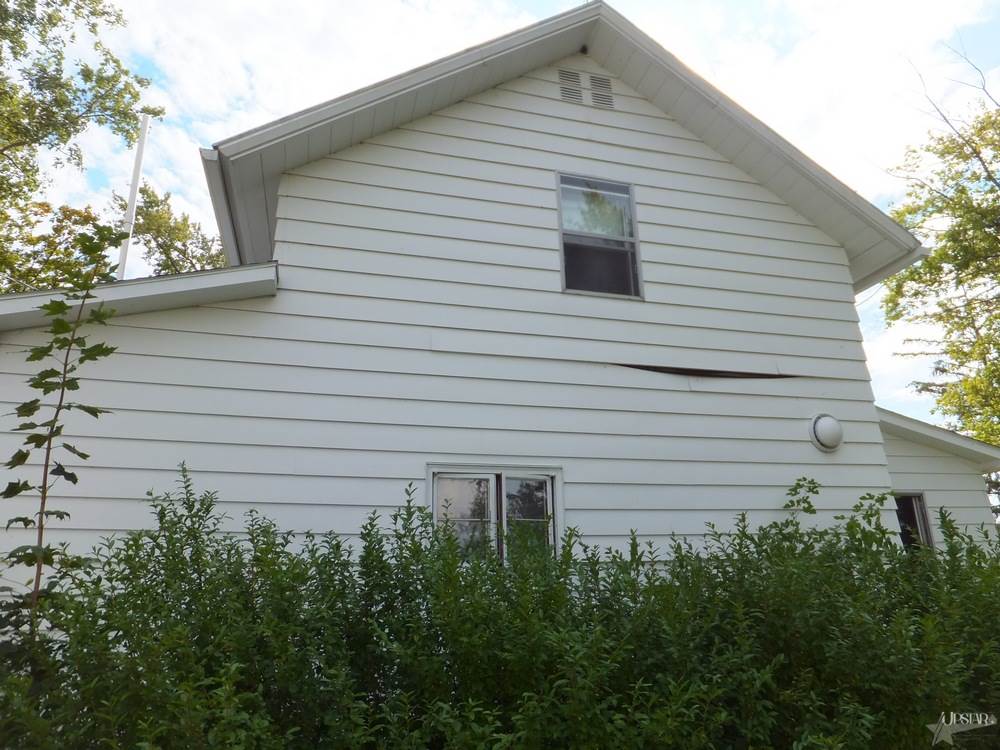23607 Carrier Rd, Monroeville, IN 46773 photo 5