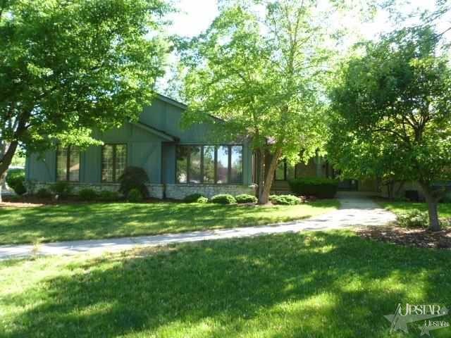 4236 Bello Dr, Fort Wayne, IN 46815 photo 1