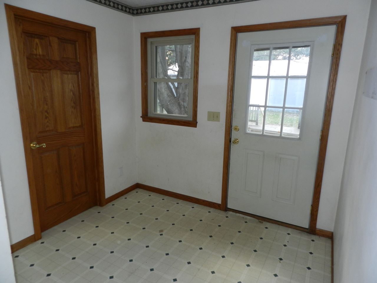 51073 Ash Rd, Granger, IN 46530 photo 8