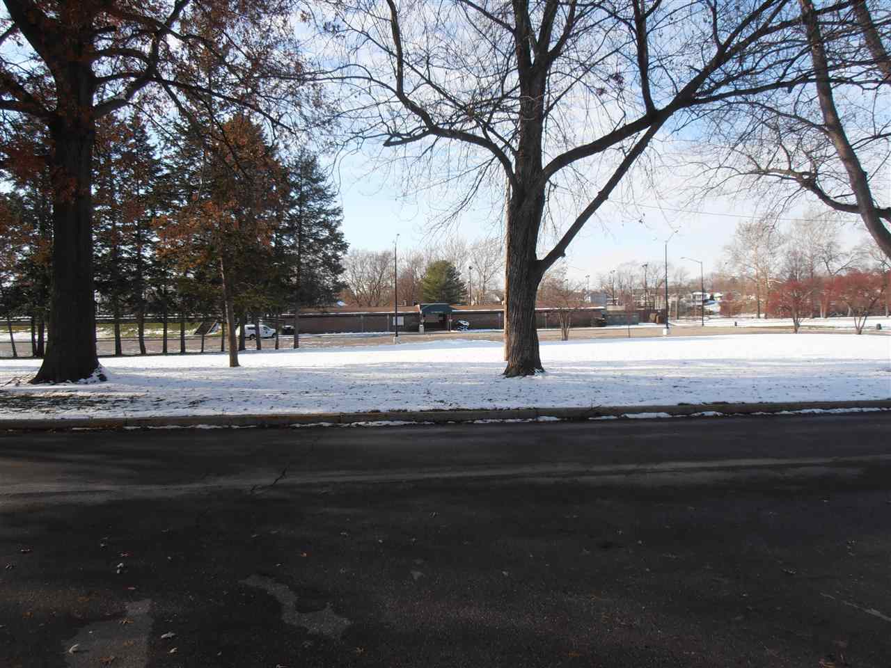 630 Indiana Ave, Mishawaka, IN 46544 photo 3
