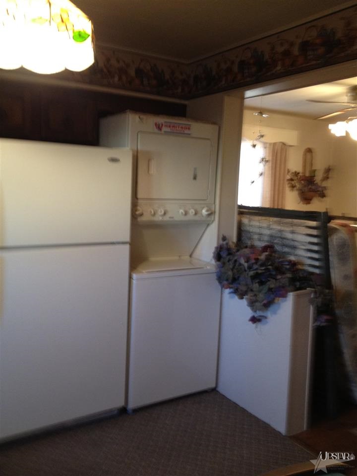 309 Elm St, Monroeville, IN 46773 photo 6