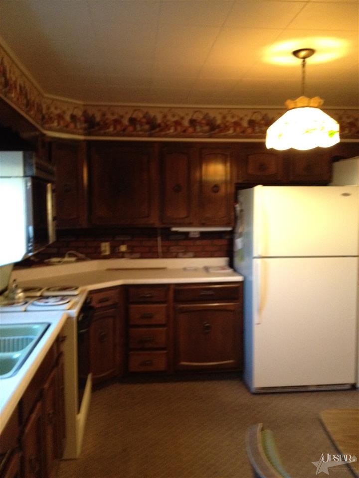 309 Elm St, Monroeville, IN 46773 photo 7