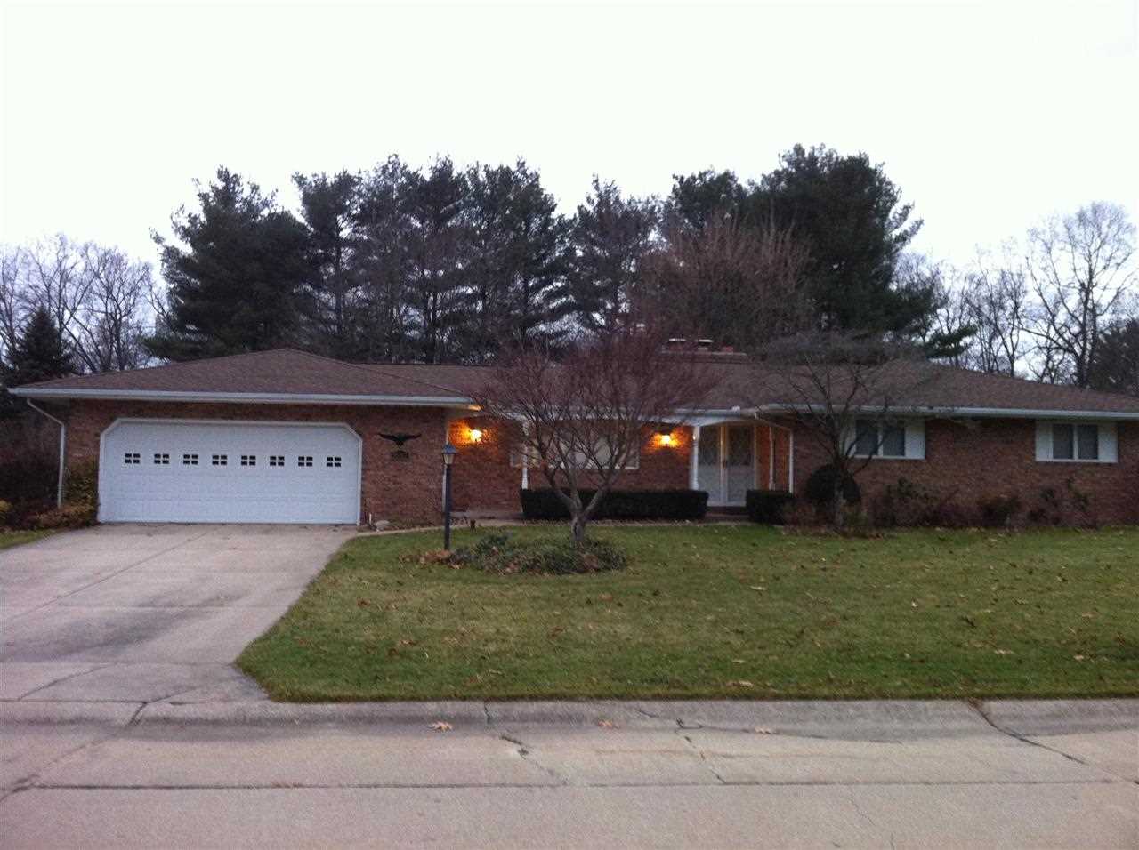 56167 Andrea Ct, Mishawaka, IN 46545 photo 1