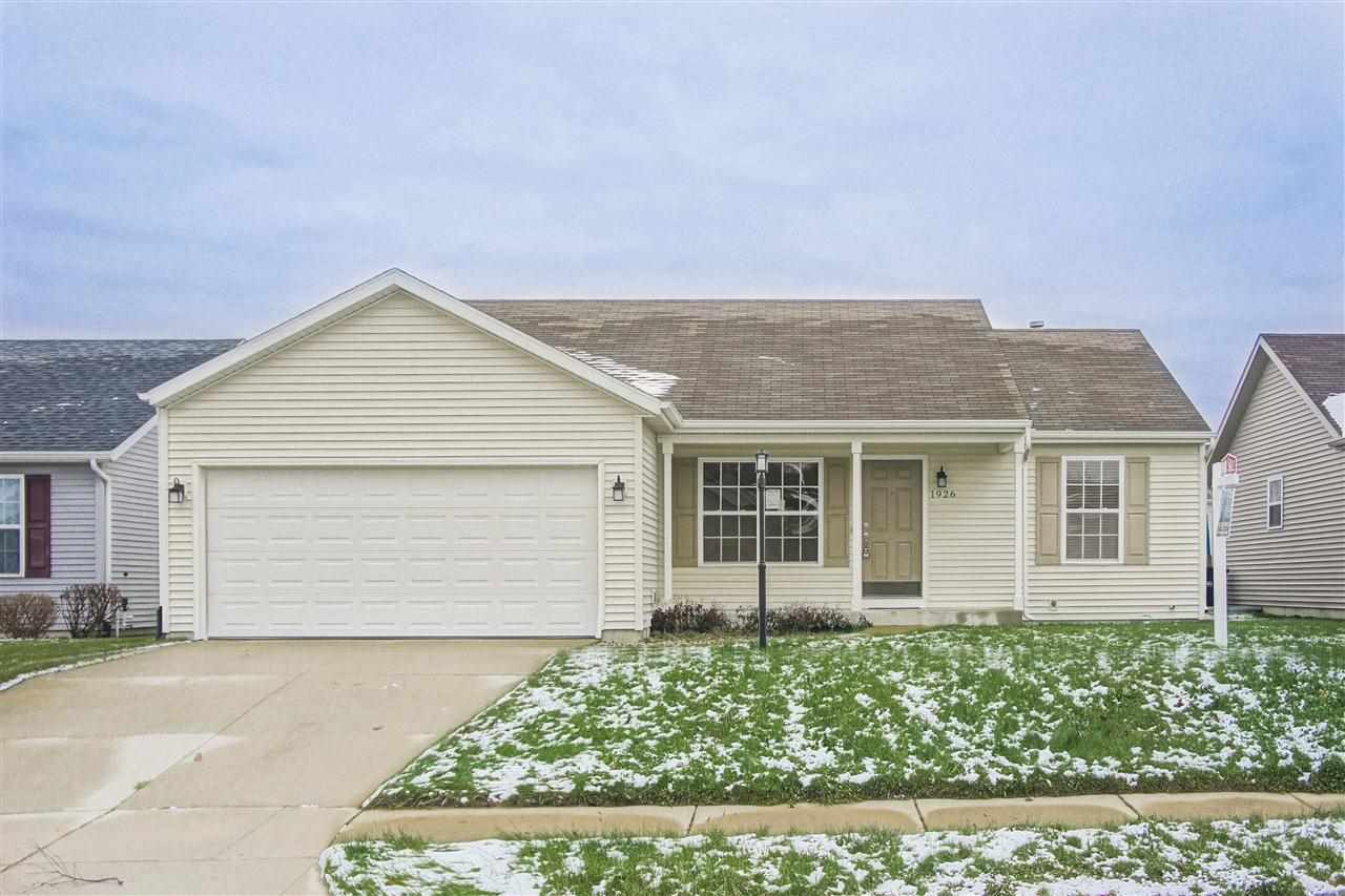 1926 Rambling Rose Ln, Mishawaka, IN 46544 photo 1