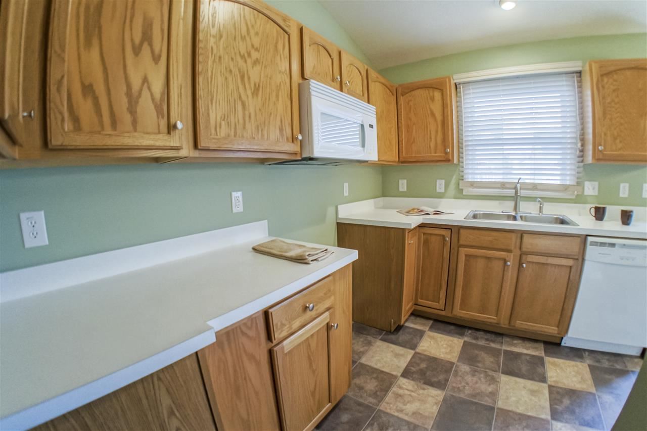 1926 Rambling Rose Ln, Mishawaka, IN 46544 photo 7