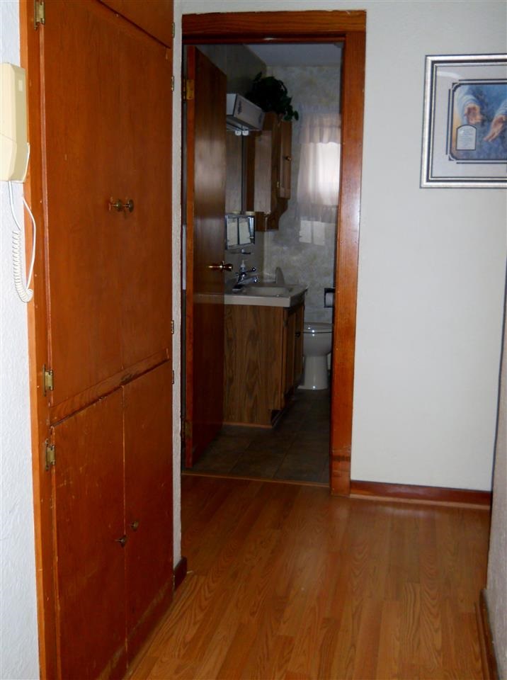 615 Dowling St, Kendallville, IN 46755 photo 12