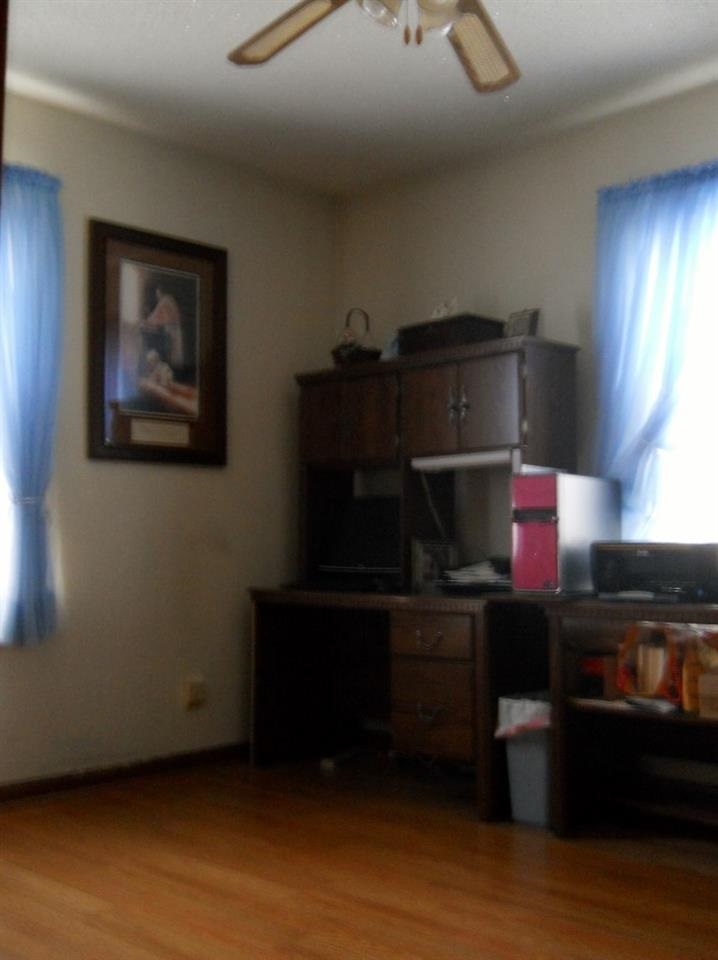 615 Dowling St, Kendallville, IN 46755 photo 7
